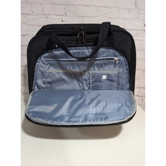 VANKEAN Rolling Bag with Wheels 16.5" Rolling Briefcase Women Quilted Black New - Picture 3 of 10